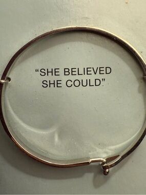ELIZA & JANE bracelet “She believed she could”…..
